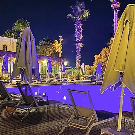 Hotel Yalipark 5*