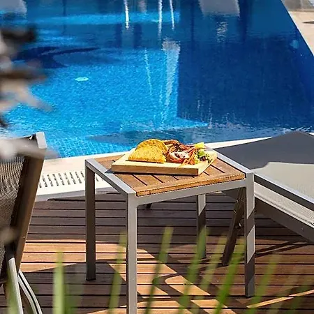 Yalipark Hotel 5*