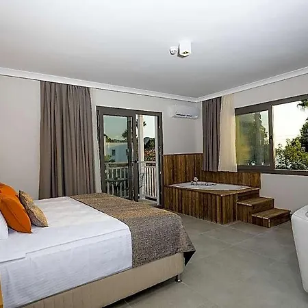Hotel Yalipark 5*