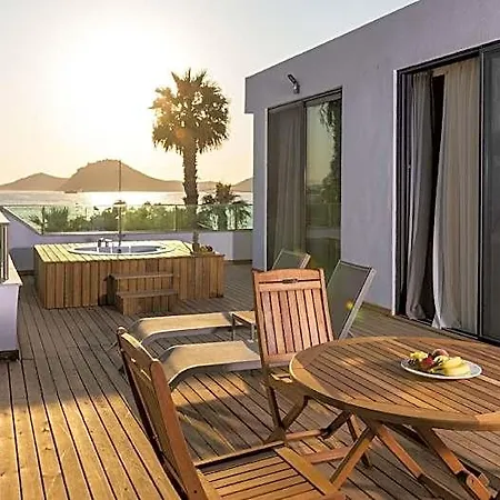 Hotel Yalipark 5*