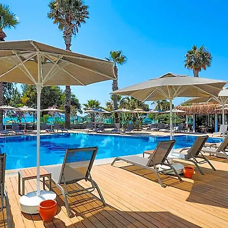Yalipark 5*